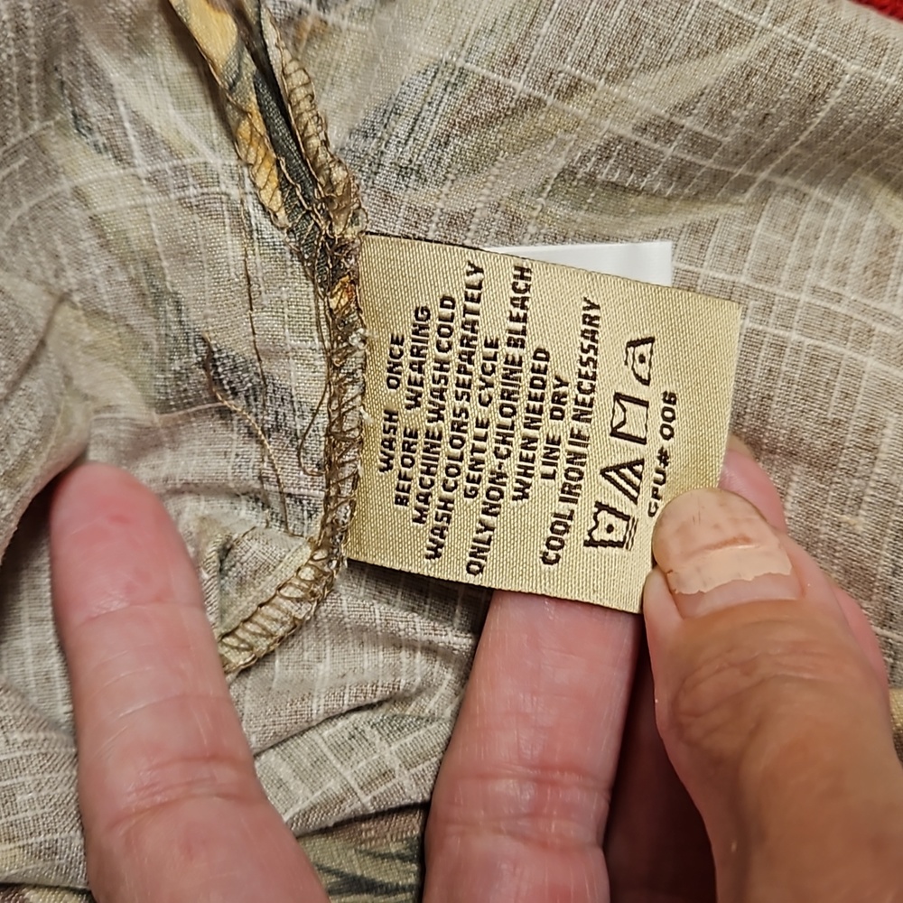 JAMAICA JAXX 'Authentic Island Style' Large tan bamboo palm fronds button EUC - Picture 7 of 10